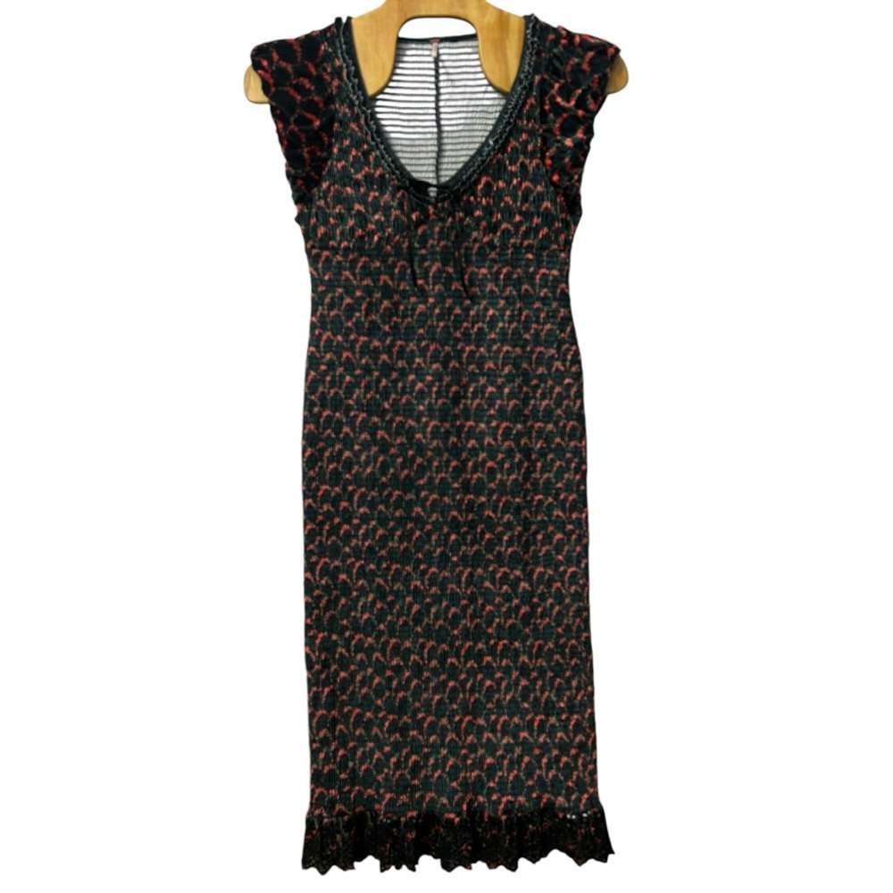 Free People NWOT Women's Mckenna Velvet Smocked Midi Dress Sz XL - Picture 5 of 12